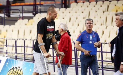 Σκληρή δουλειά από τον Τιλί!