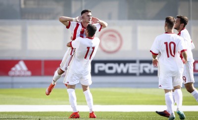 Εύκολα οι Νέοι