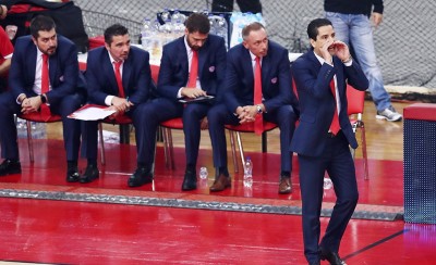 Ο κόσμος φώναξε... Τόμιτς