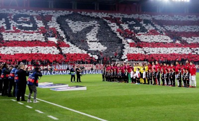 Υποκλίθηκε και η UEFA! (video)