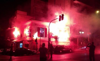 Όλοι οι δρόμοι οδηγούν στη Θύρα 7 Πειραιά