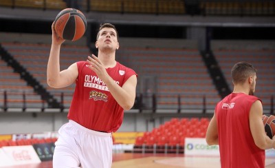 Σοκ με τον Αγραβάνη! Υπέστη ρήξη χιαστού!