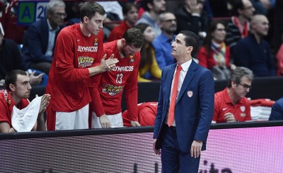 Και τώρα τι κάνει; Παίρνει άλλον;