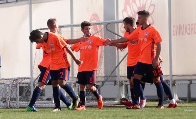 6/6 με τριάρα