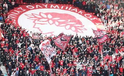 Το πάρτι στον Ναό από τον κόσμο!