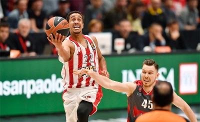 Δεν ξεχνάει τον Ρόμπερτς! (photos)