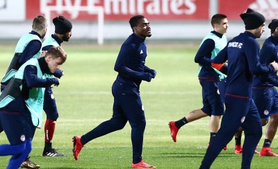 Κάτι... κινείται για Εμενίκε!