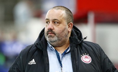 Ο Καραπαπάς τον έβαλε στη θέση του