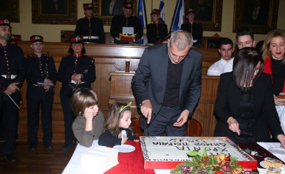 Οι ευχές του Γιάννη Μώραλη