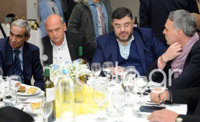 Δίχως ίχνος ντροπής! Η «εξυγίανση» μαζί!