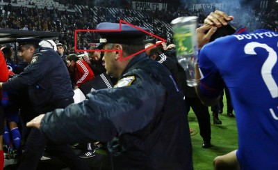 Από το μπουκάλι μαλαματίνας, στην... απόδειξη!
