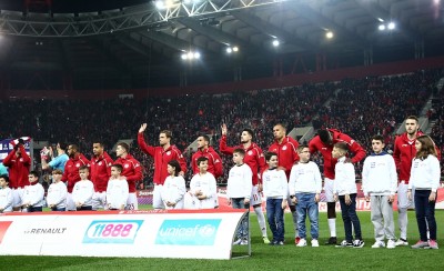 Γυρίζει σελίδα, πάει για νέα αρχή...