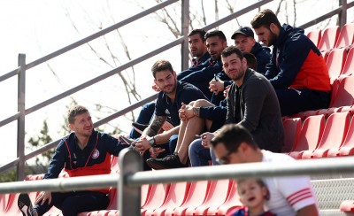 Είδαν τους Νέους