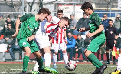 Είδε πέναλτι από το... σπίτι του! (Video)