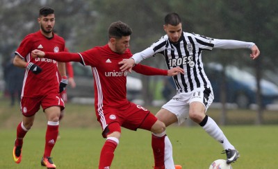 Δεν τα κατάφεραν οι Νέοι