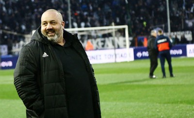 Σας πονάει ο Καραπαπάς, γι' αυτό...