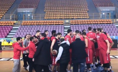 Ζέσταμα, σουτ και... ΟΛΥΜΠΙΑΚΟΣ