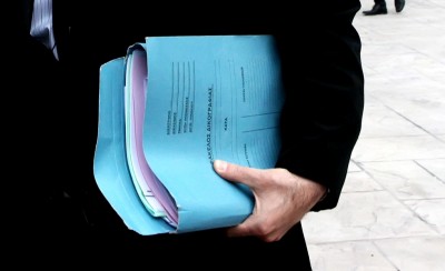 Δεν βγαίνει σήμερα η απόφαση...