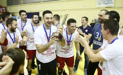 Έτσι πανηγυρίζει ο Θρύλος! (Videos+Photos)