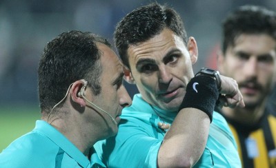 Απίστευτο! Εφαρμόστηκε το VAR για πρώτη φορά στην Ελλάδα!