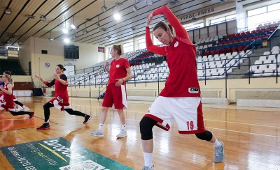 Φορτσάρει για το τρίτο σερί (photos)
