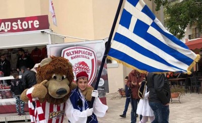 Με τα τσολιαδάκια ο Θρυλέων! (photos)