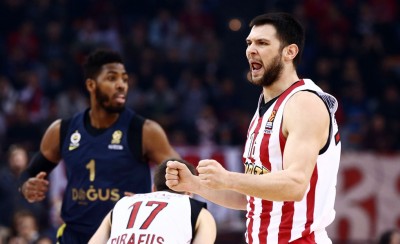 Η μάχη και το πρόγραμμα Θρύλου και Φενέρ