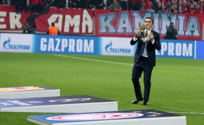 Συνεχάρη τον πρωταθλητή Ερνέστο ο Θρύλος!