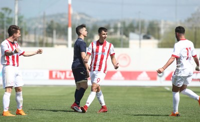 Τριάρα οι Έφηβοι