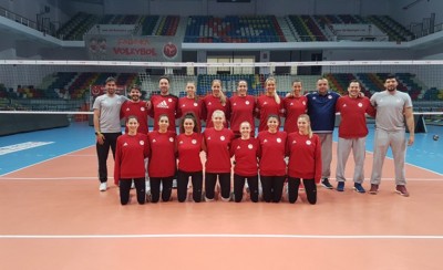 Προπόνηση με τον ύμνο! (Photos+videos)