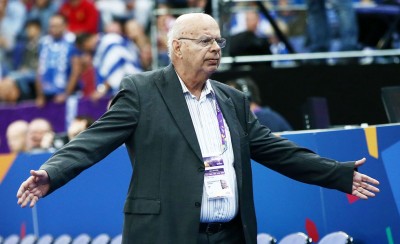 Μήπως, τελικά, είναι πολλά τα λεφτά για τον Αντετοκούνμπο;