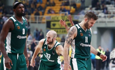 Κάτι... τρέχει με τους δίπλα!