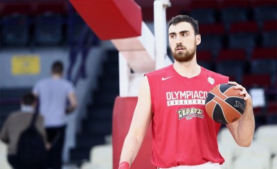 Μπαίνει σιγά-σιγά και ο Μιλουτίνοφ