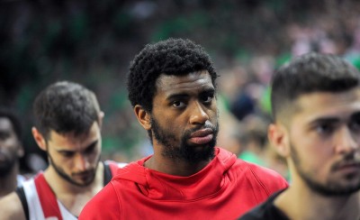 Λύνει το συμβόλαιό του ο Τόμπσον