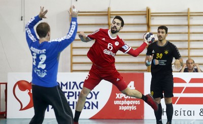 Ολυμπιακός-ΑΕΚ 23-25 (Τελικό)
