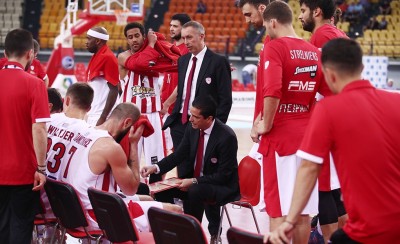 Άπαντες παρόντες