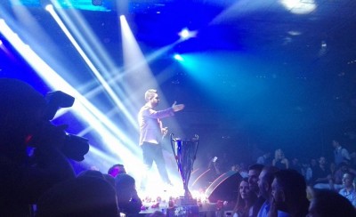 Έτσι γλεντάνε οι πρωταθλητές! (Videos)