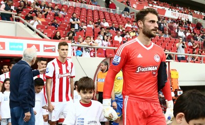 Επιβράβευσε Χουτεσιώτη