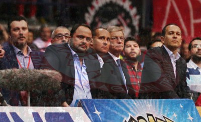 Μία μεγάλη οικογένεια!