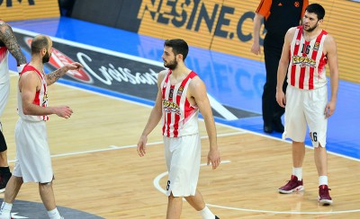 Σε πρώτο πλάνο οι ανανεώσεις