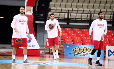 Πρόβαρε κοστούμι ο Πρίντεζης (photo)