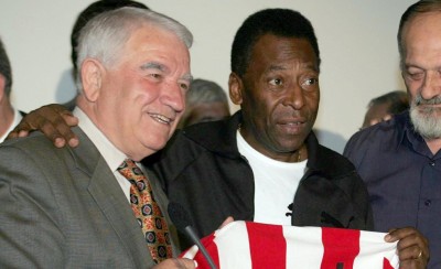 Θα τον θυμόμαστε για πάντα μέσα από τον ύμνο!