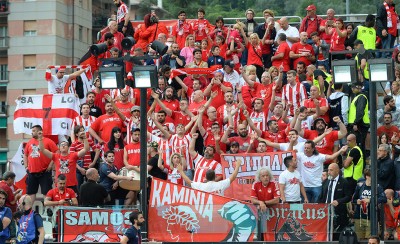 Πάντα και παντού κοντά!