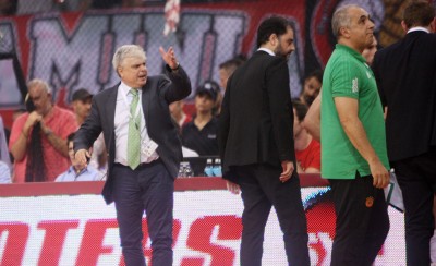 Στοχοποιούν απροκάλυπτα δημοσιογράφους...