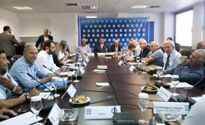 Με 16 ομάδες, χωρίς πλέι οφ