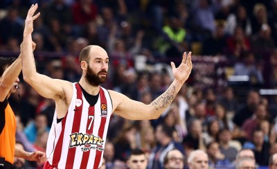 Τίμησαν τον Σπανούλη (photo)