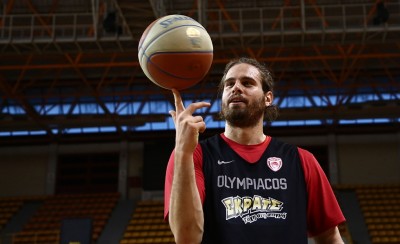 Συνεχίζει τη σκληρή δουλειά ο Μπόγρης