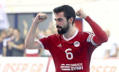 Με Κόμλο ο Ολυμπιακός
