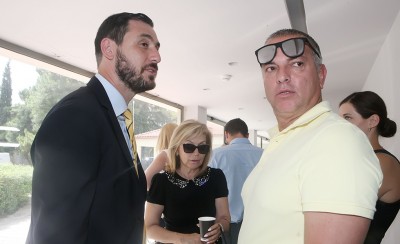 Φάσκει και αντιφάσκει η ΑΕΚ