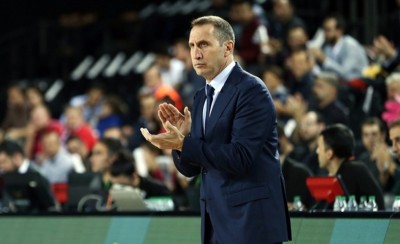 Το βράδυ η άφιξη του Μπλατ